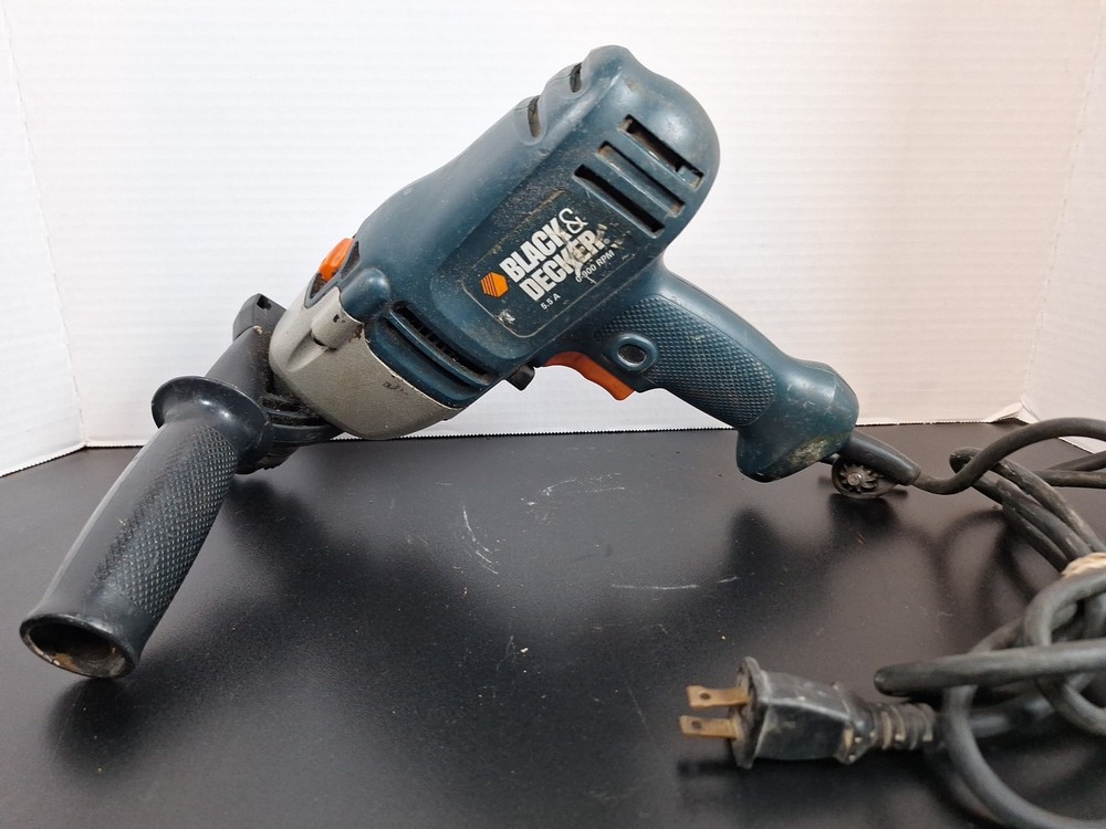 Black And Decker Dr600 13mm Corded Drill