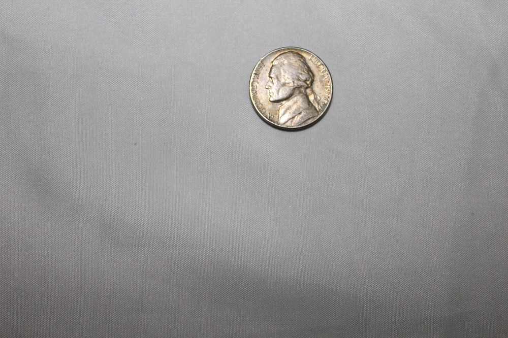 1977 D Jefferson Nickel Error *LOOK*