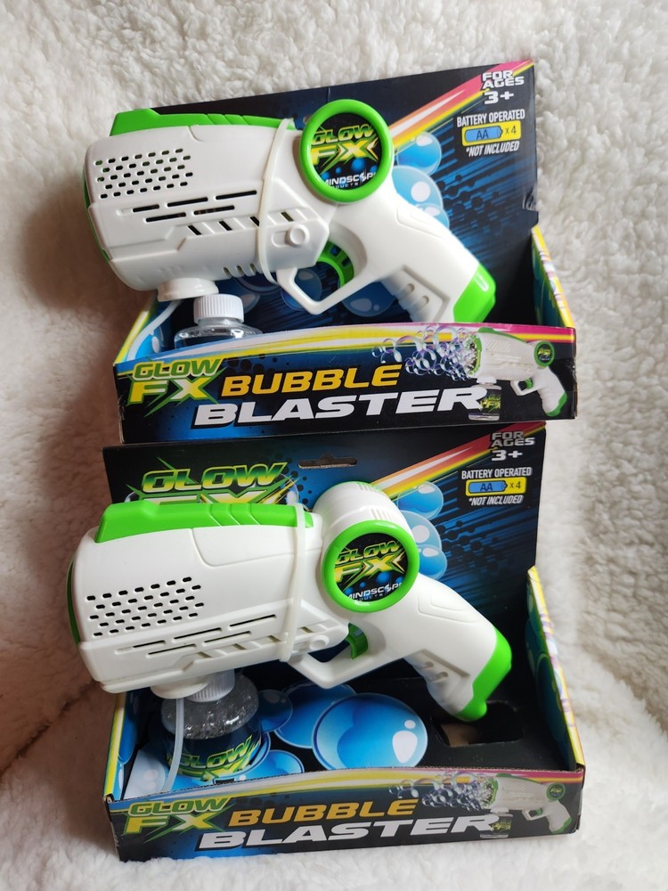 2 Bubble Blasters with Reusable Bubble Solution Bottle MindscopeBubble NIP