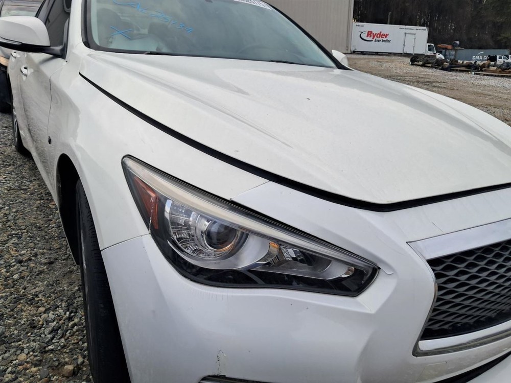 Q50 2014 Glove Box 4892284