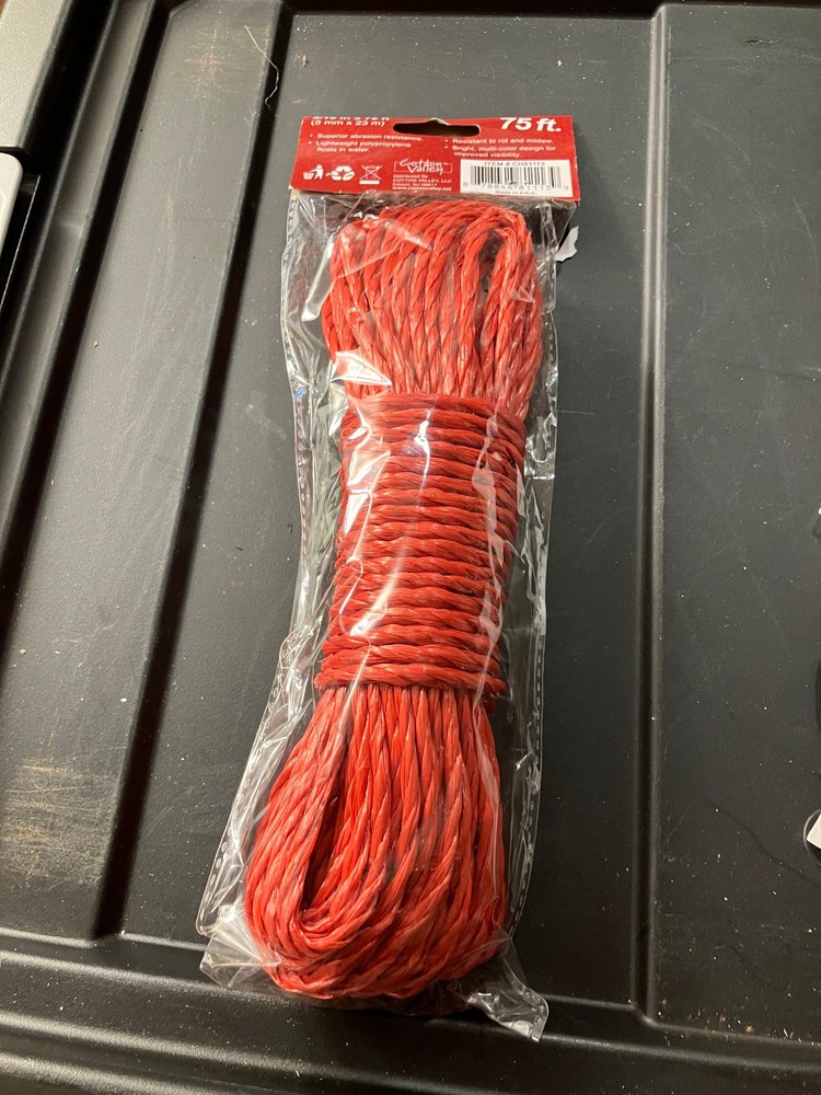 MULTIPURPOSE PLASTIC Rope 75 Ft x 3/16" New