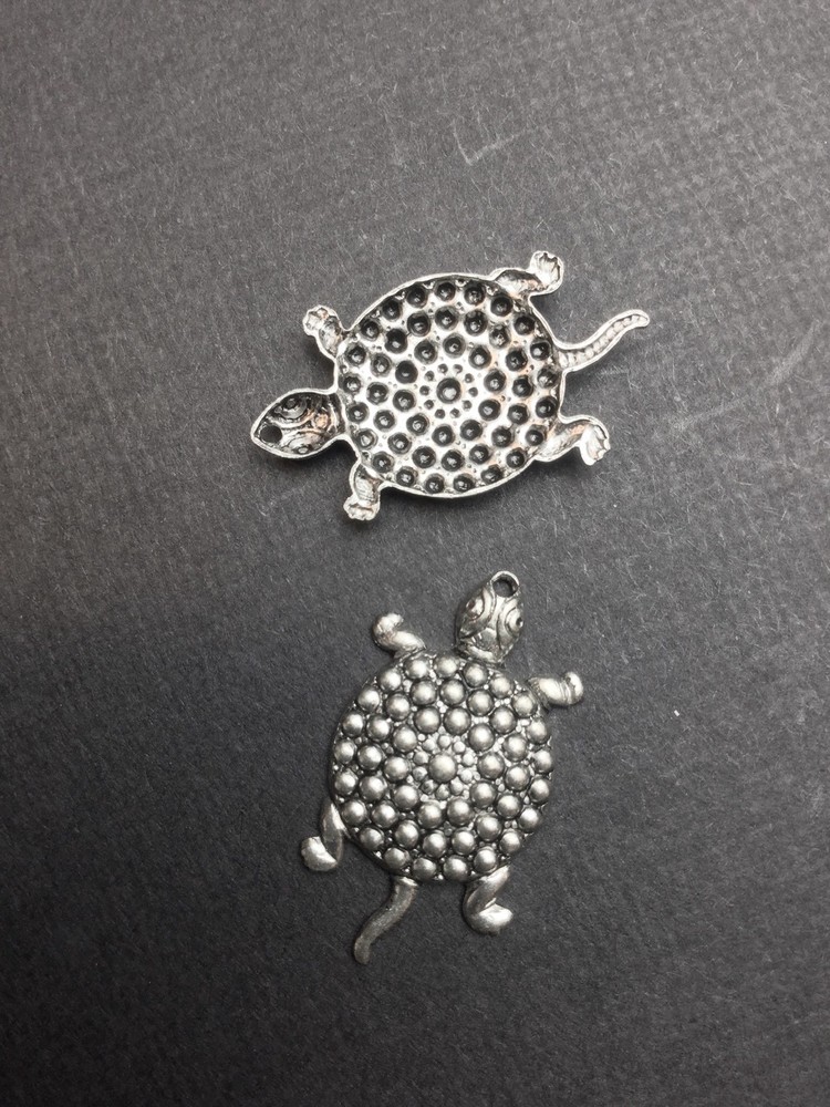 48454 - 3 Pc Turtle Charm Brass Jewelry Finding Matte Silver Ox