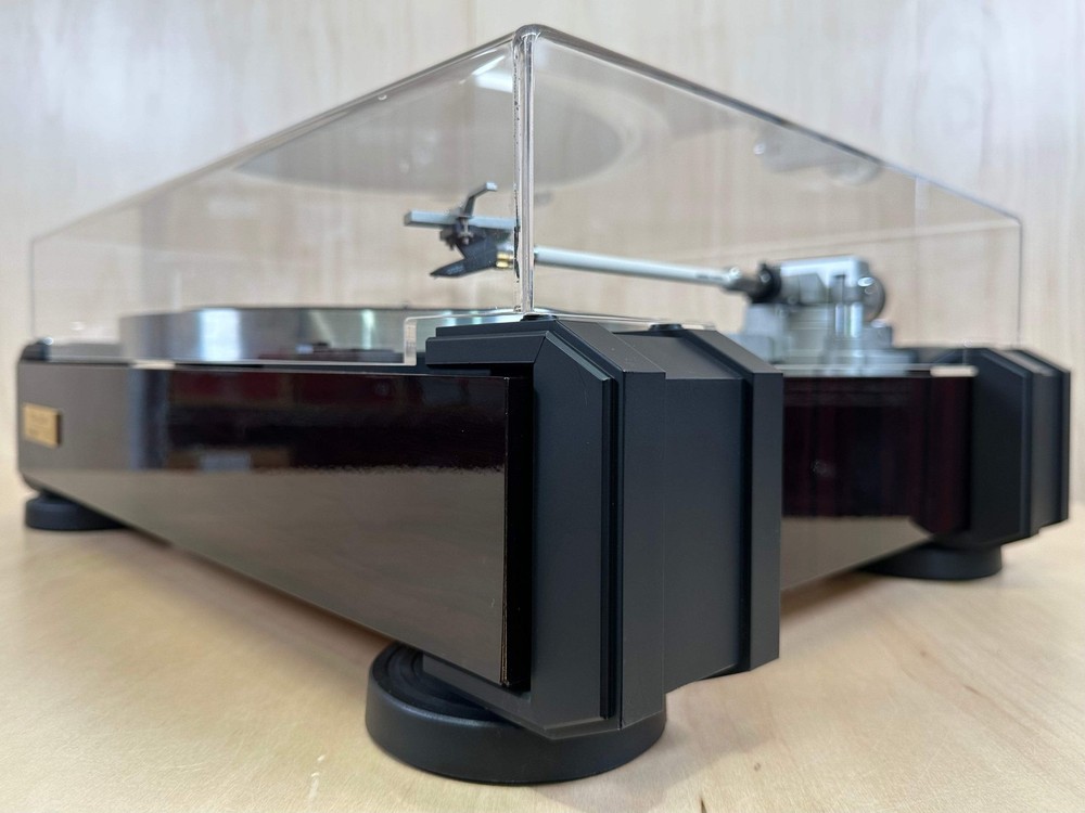 Pioneer Reference Turntable PL-90