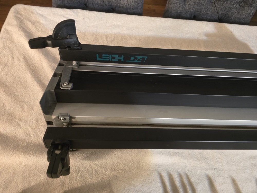 Leigh Dovetail Jig D-4