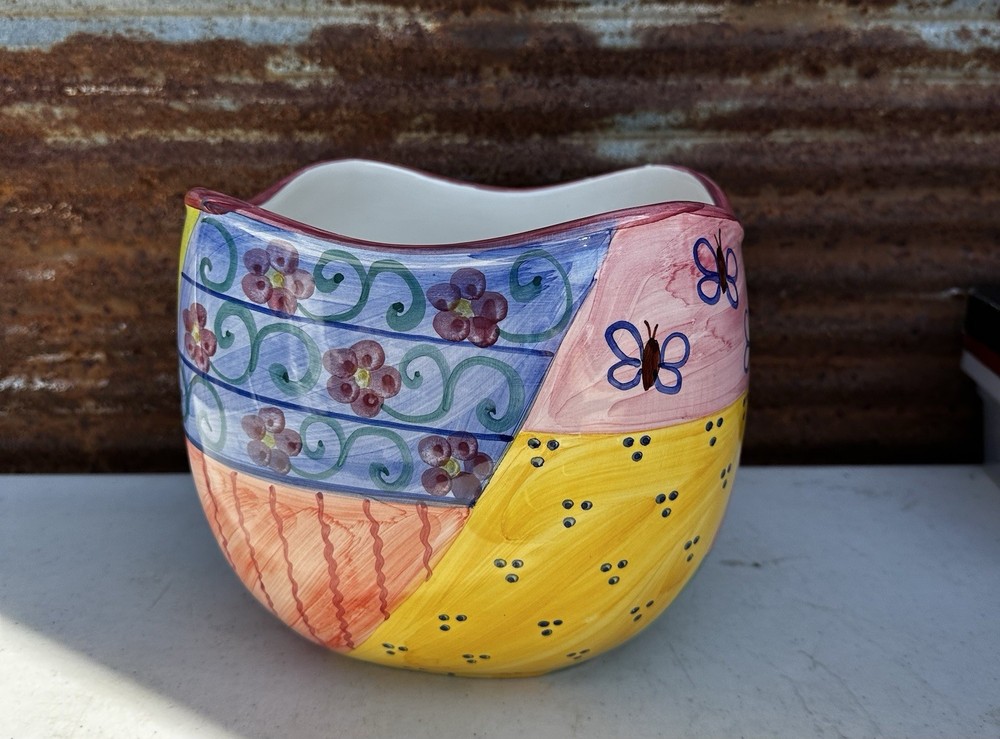 Favanol - Hand Painted Planter, Bees, Berries & Flowers