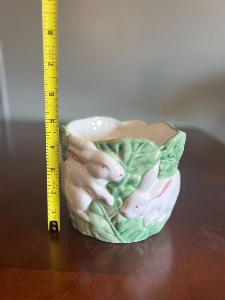 Vintage Ceramic Rabbit Planter/ candy dish cabbage Leaf C pic 4 easter decor