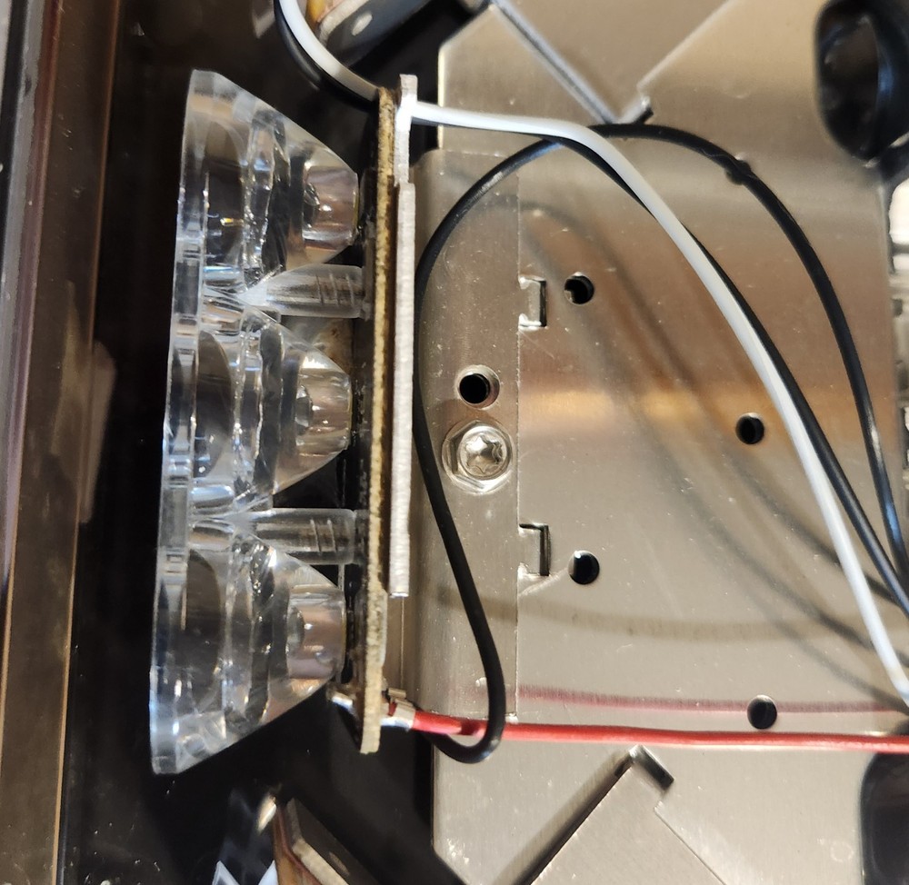 Code 3 21TR White LED Alley lights PAIR 2100