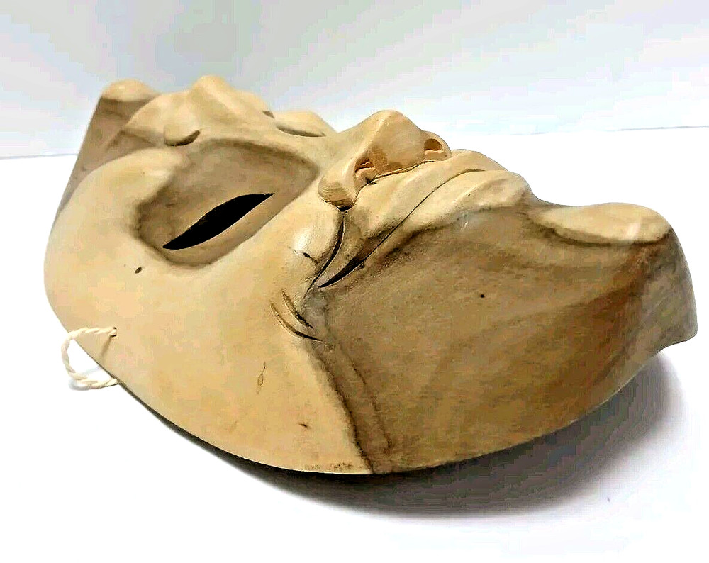 Drama Mask; Wood; Hand-made