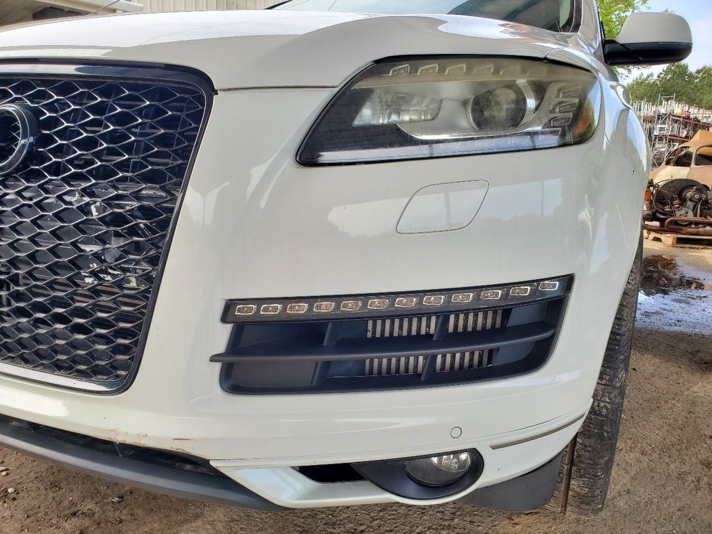 Used Front Left Steering Knuckle fits: 2015 Audi Q7 Front Left Grade A