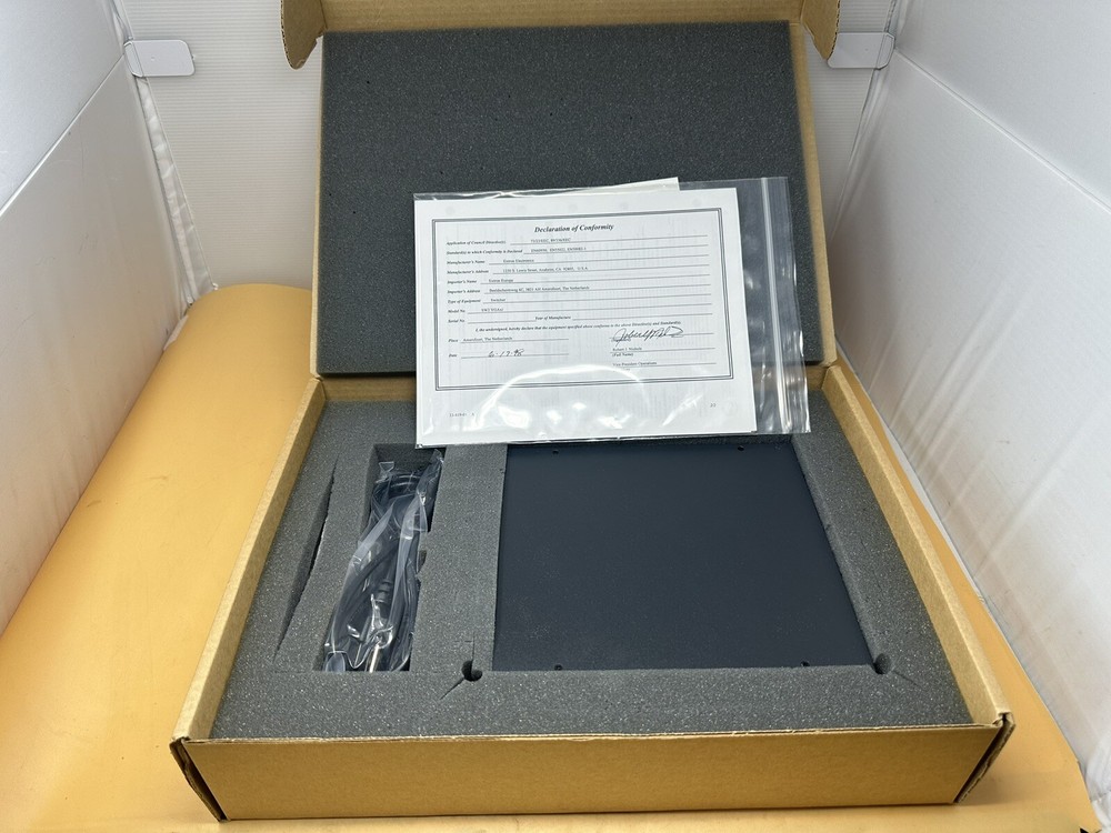 New, Open Box- Extron SW2 VGA Xi Switch