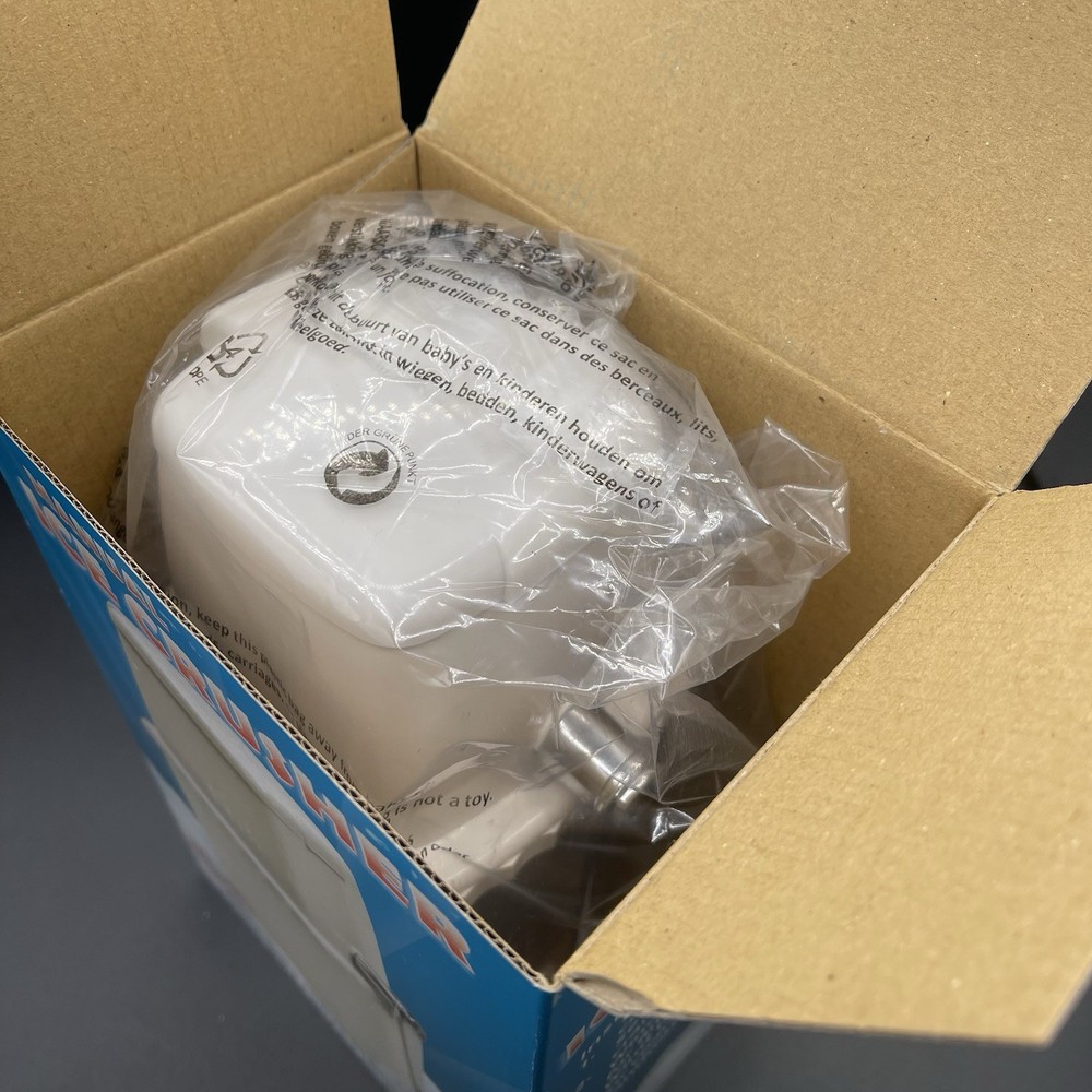 Manual Ice Crusher - Winco ICP-9: New, Open Box