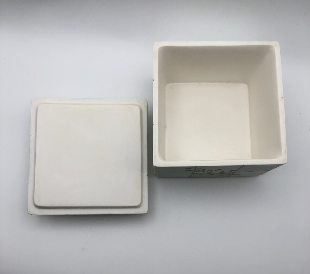 Croscill Rainier Ceramic Vanity Canister W/Checkerboard Pattern & Leaf Knob