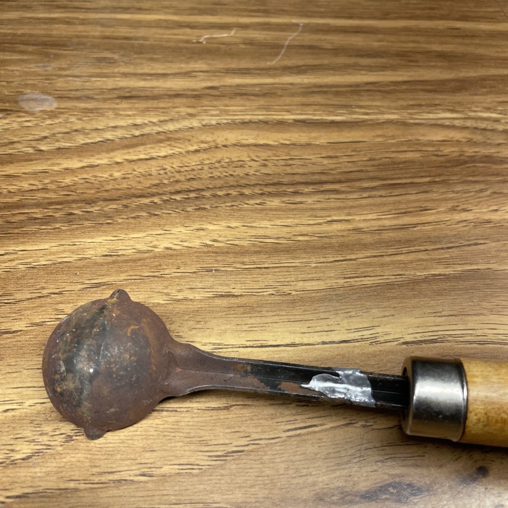 2 Lead ladle dippers