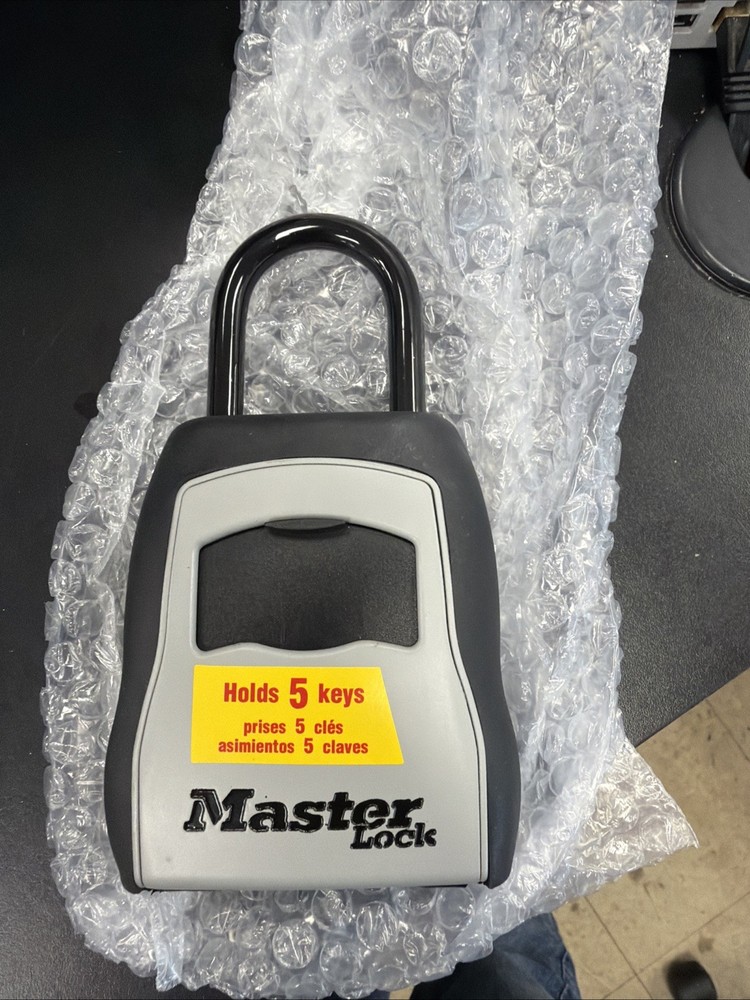 H-7. Master Lock 5400D Portable Combination Lock Box - Black