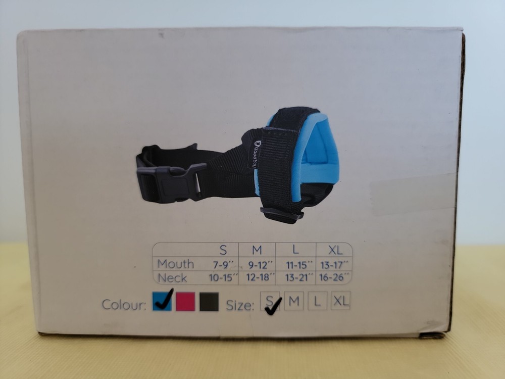 DogMuzzle Good Boy Soft Comfortable fit Size small 👀😎🐶