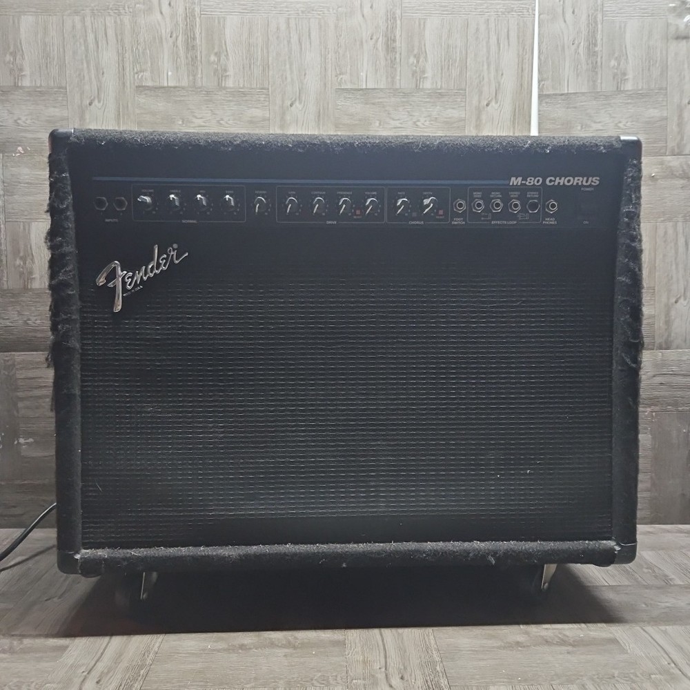 Fender M-80 Chorus Solid State Guitar Amplifier Combo Amp