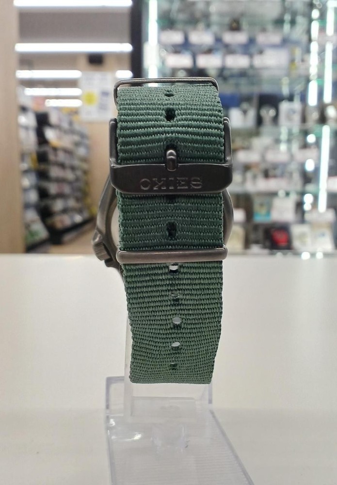 Automatic Wristwatch Model Number 4R36 07G0 SEIKO
