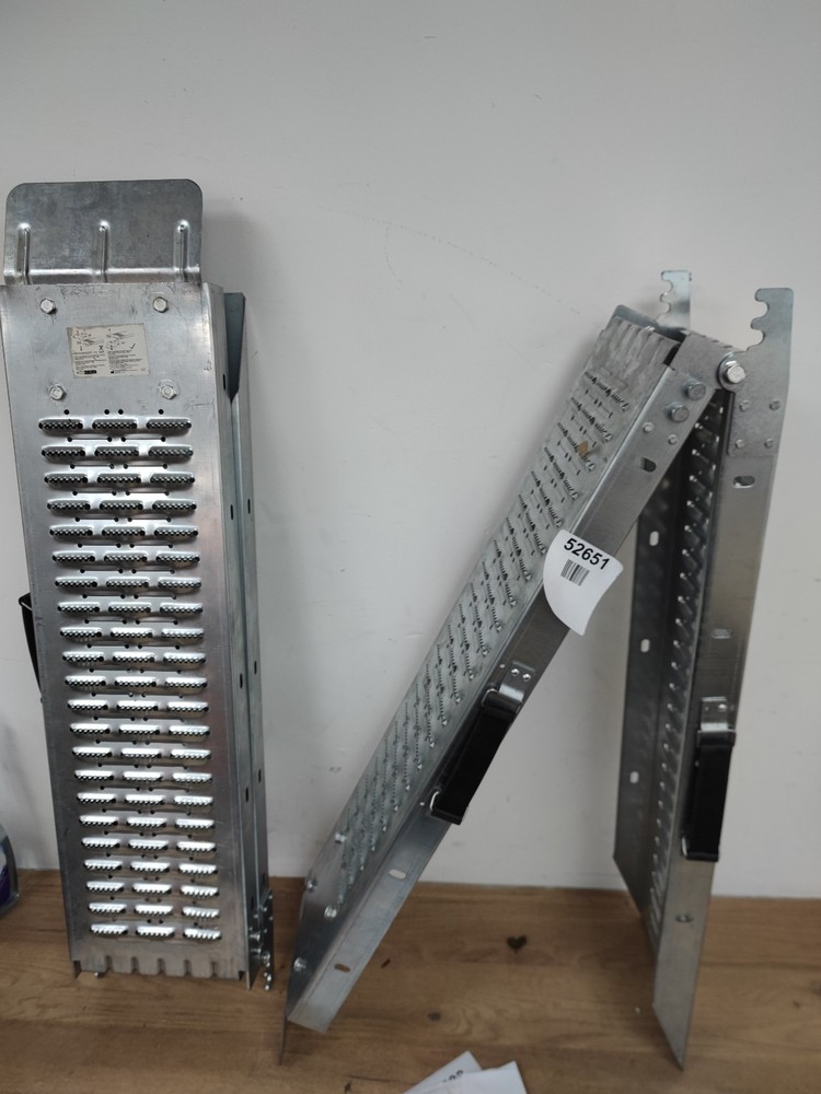 Foldable Mobility Ramp