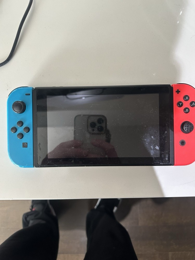 Nintendo Switch Bundle Dock Controllers HDMI Charger SD Card Tested Reset