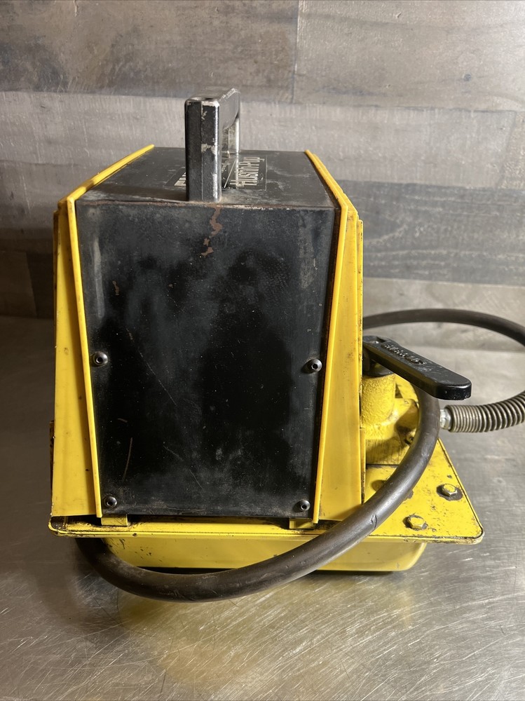 Enerpac Hydraulic Pump Pipe Bender Model PEM1521