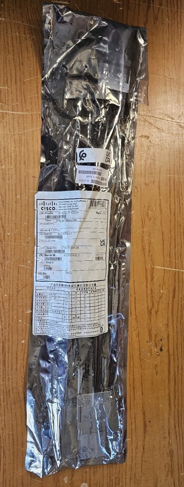 NEW Cisco 800-40403-01 Network Stacking Cable STACK-T1-50CM