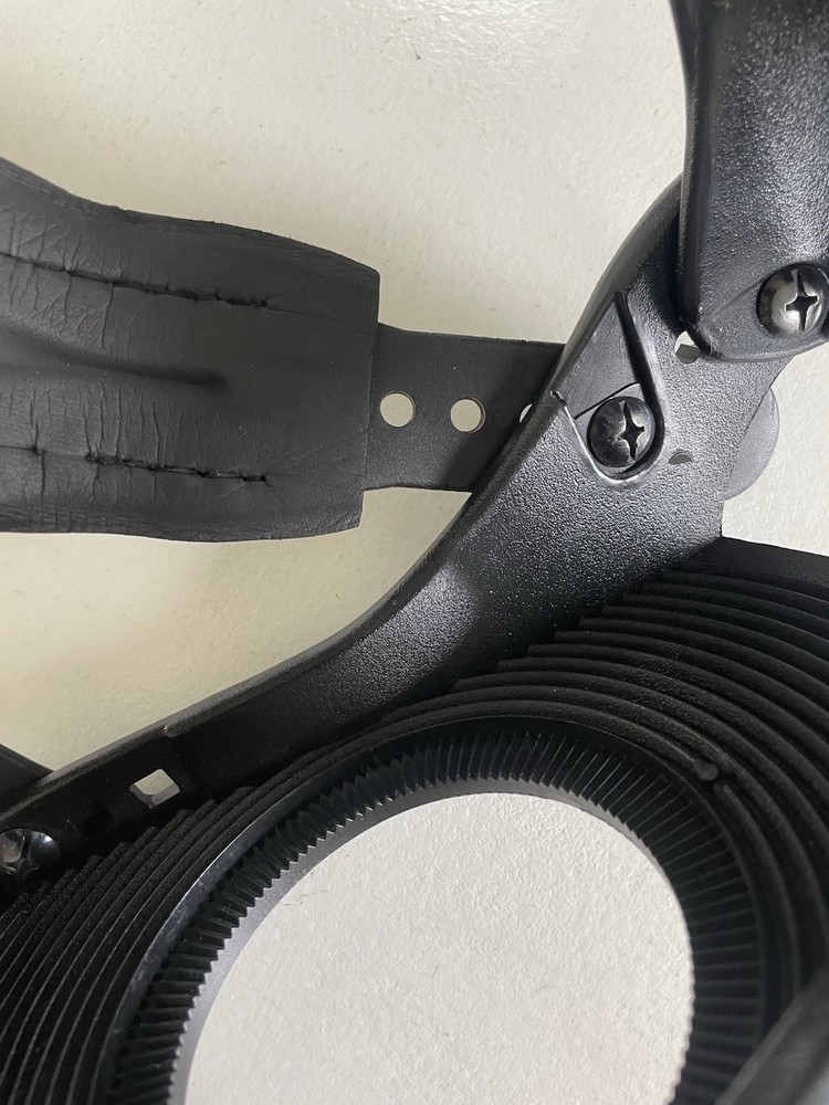 One Snowboard Binding SINGLE REPLACEMENT Black Adjustable Size