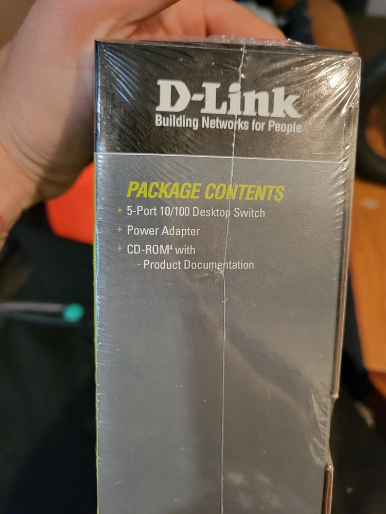 D-Link DES (DES1105) 5-Ports External Switch