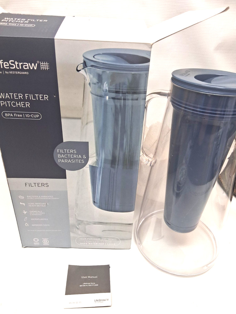 LifeStraw Home BPA Free Water Filter Pitcher 10 Cup Barely Used