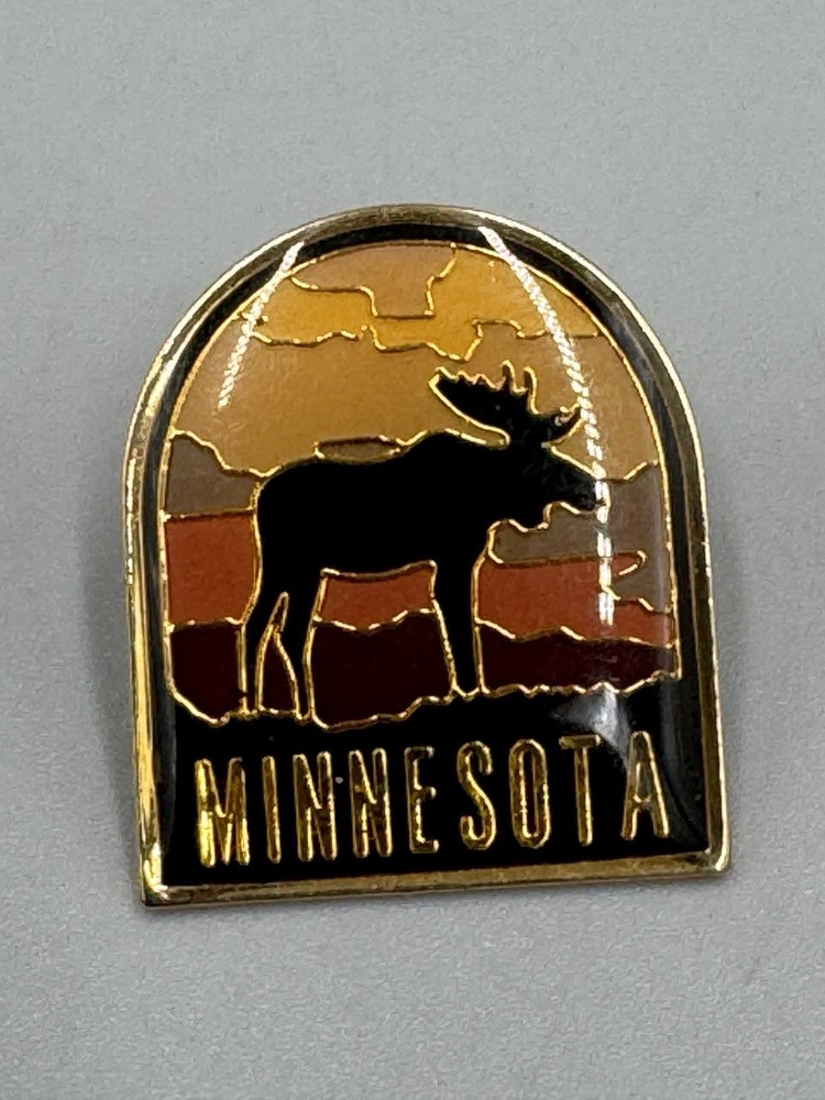Vintage Minnesota State Elk Lapel Pin