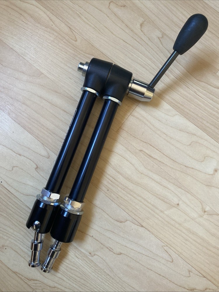 Manfrotto 143N Magic Arm Professional Lighting Support