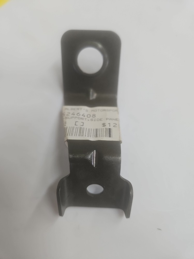 Polaris 5246408 Right Hand Side Panel Support Bracket