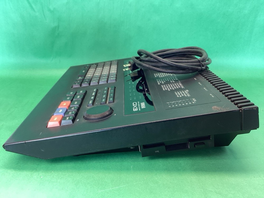 Yamaha QX3 3.5” Floppy Disk Digital Sequencer Recorder - POWERS ON - UNTESTED