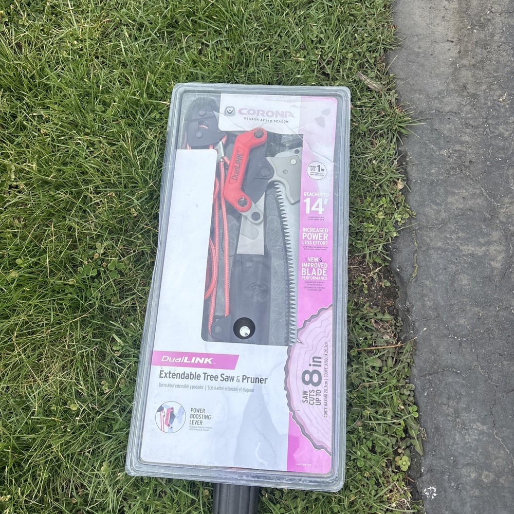 Corona RazorTOOTH 14” blade Pruning Saw Is A Durable High-performance Hand Tool