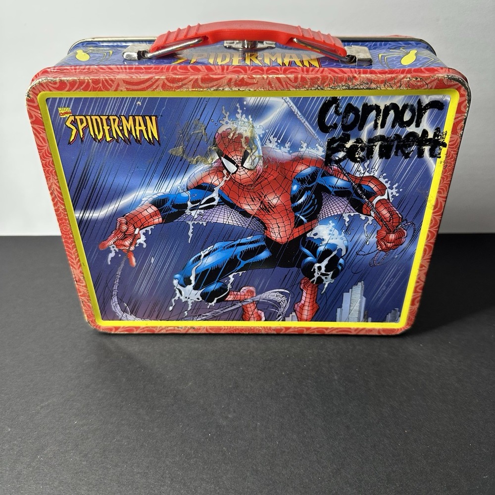 Marvel Comics Spider-Man Super Hero 3D Embossed Metal Lunchbox