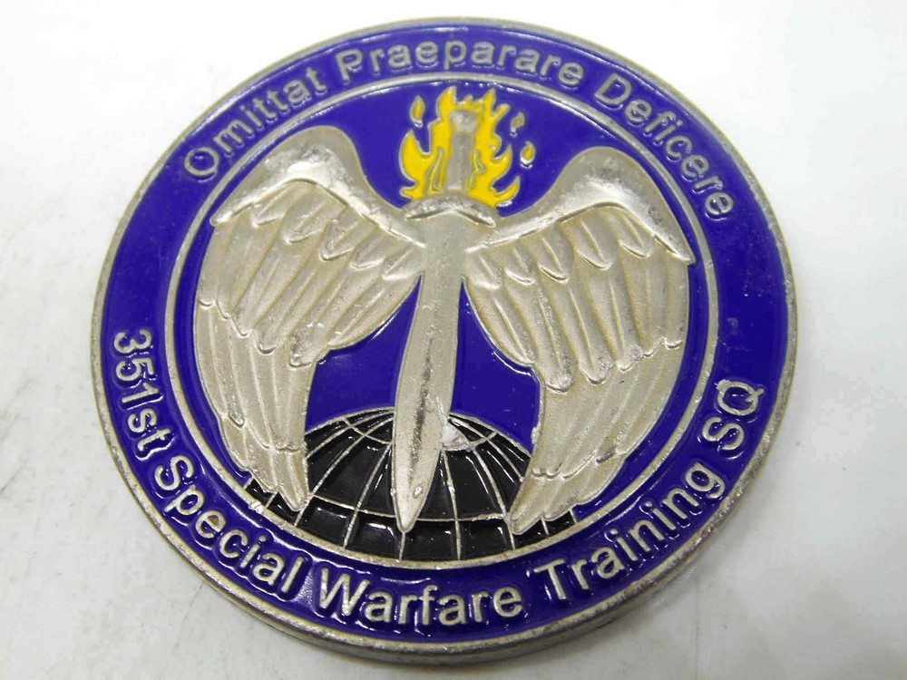 351ST SPECIAL WARFARE TRAINING SQ CHALLENGE COIN