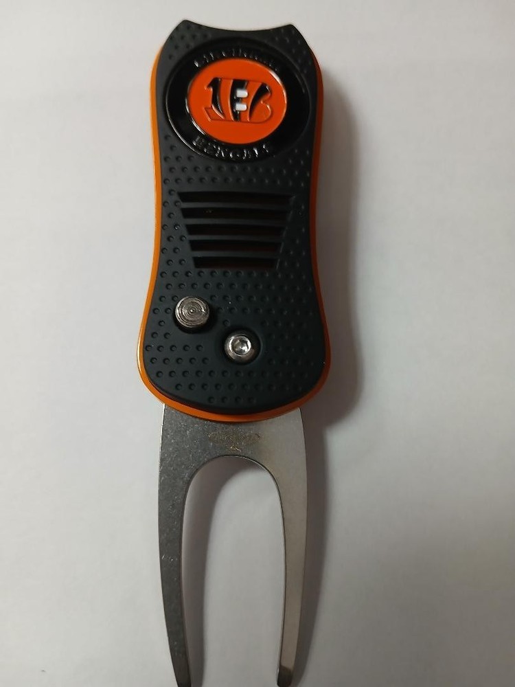 NFL CINCINNATI BENGALS Switchblade Golf Divot Tool with double sided ball marker