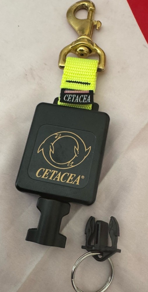 SCUBA REGULATOR CONSOLE CLIP BY CETACEA NICE!