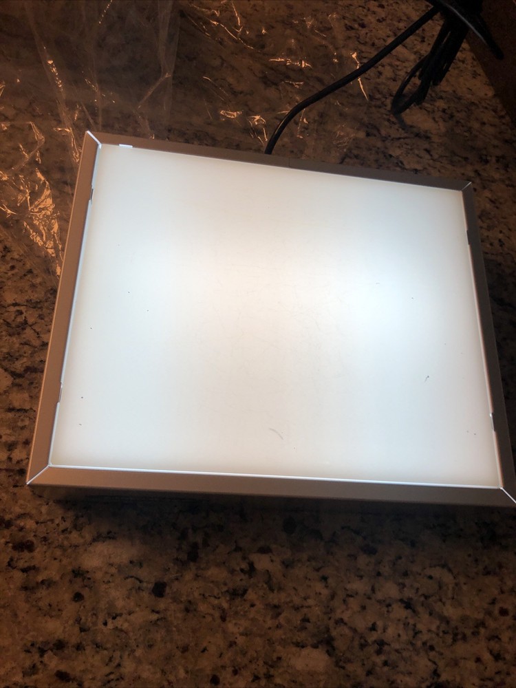 Light tracer Elite Light Box By Art O Graph