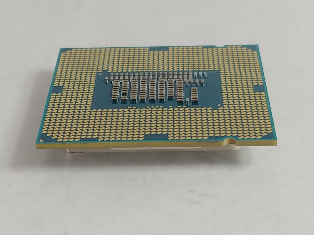 Intel Core i3-3220 3.30 GHz LGA 1155 Desktop CPU Processor SR0RG