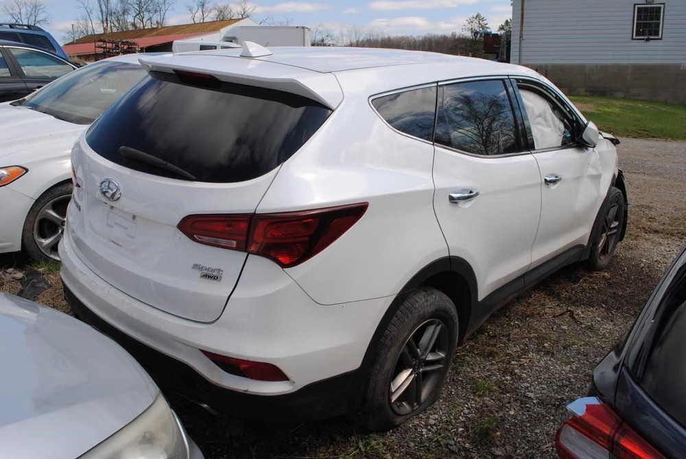SANTA FE 2017 Jack 1070695