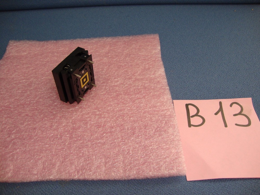 Enplas socket IC adapter OTB-784-0.5 open top surface