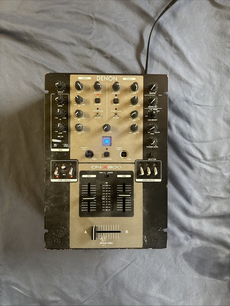 DENON DN-X300 DJ Mixer Black