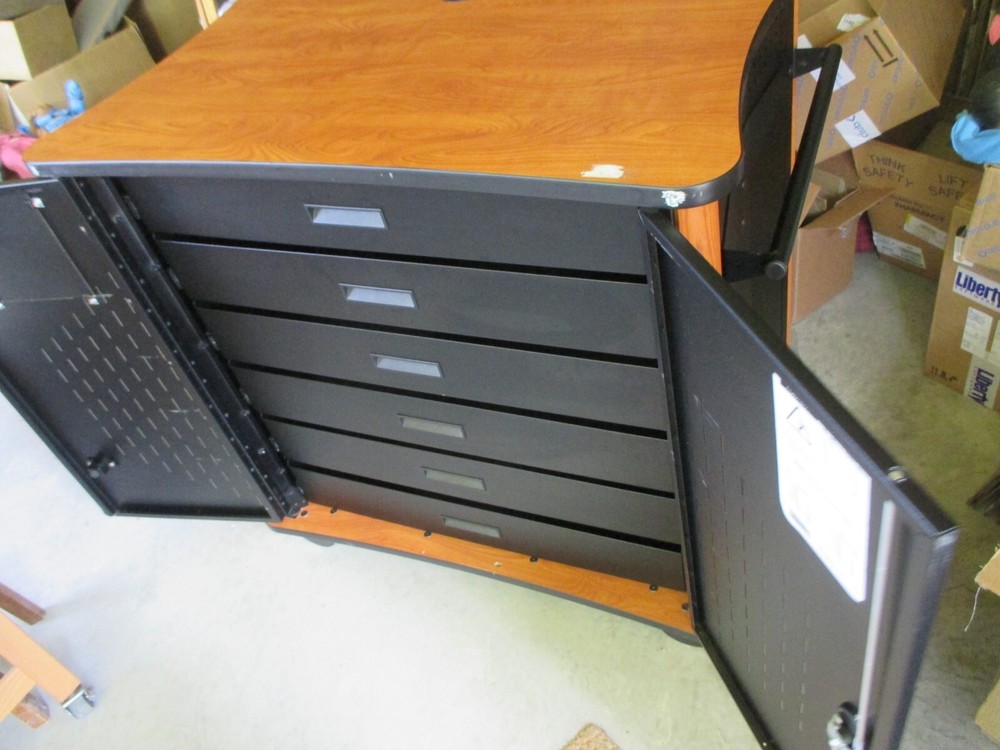 Realityworks REALCARE Storage and Charging Cabinet