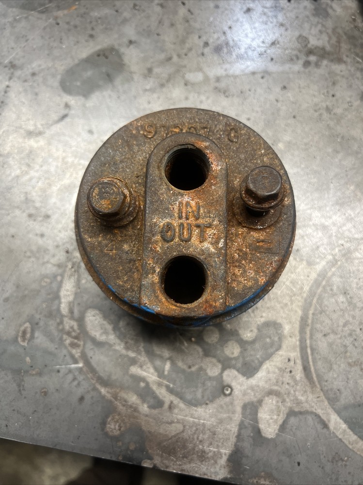 Crusader remote oil adapter