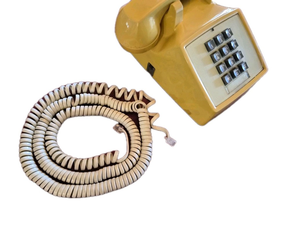 Push Button Touchtone Phone Bell System 2500DM Untested VTG Harvest Gold