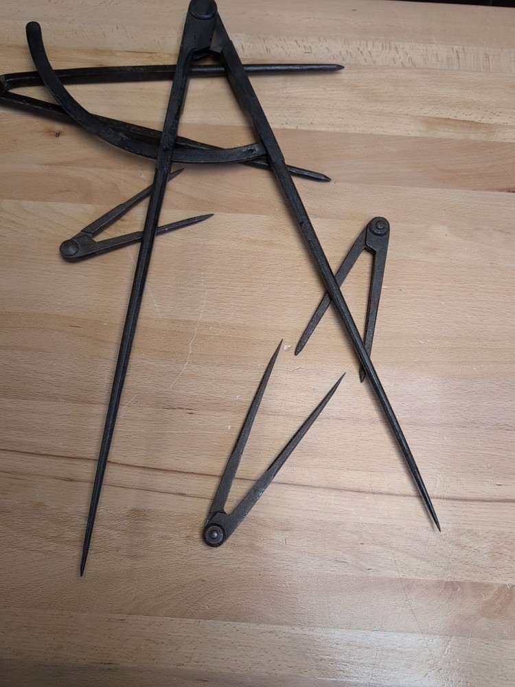 Vintage Set Wing Compass | Large And Small