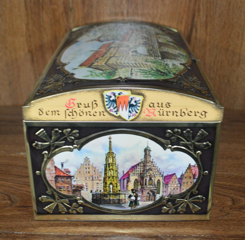 Nuremberger Schatztaftlein German Biscuit Tin Embossed Hinged Lid