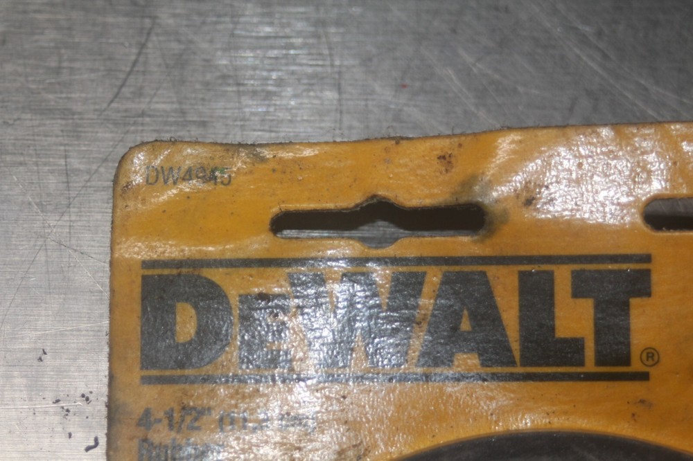 DeWalt High Performance Fiber Disc Backing Pad DW4945