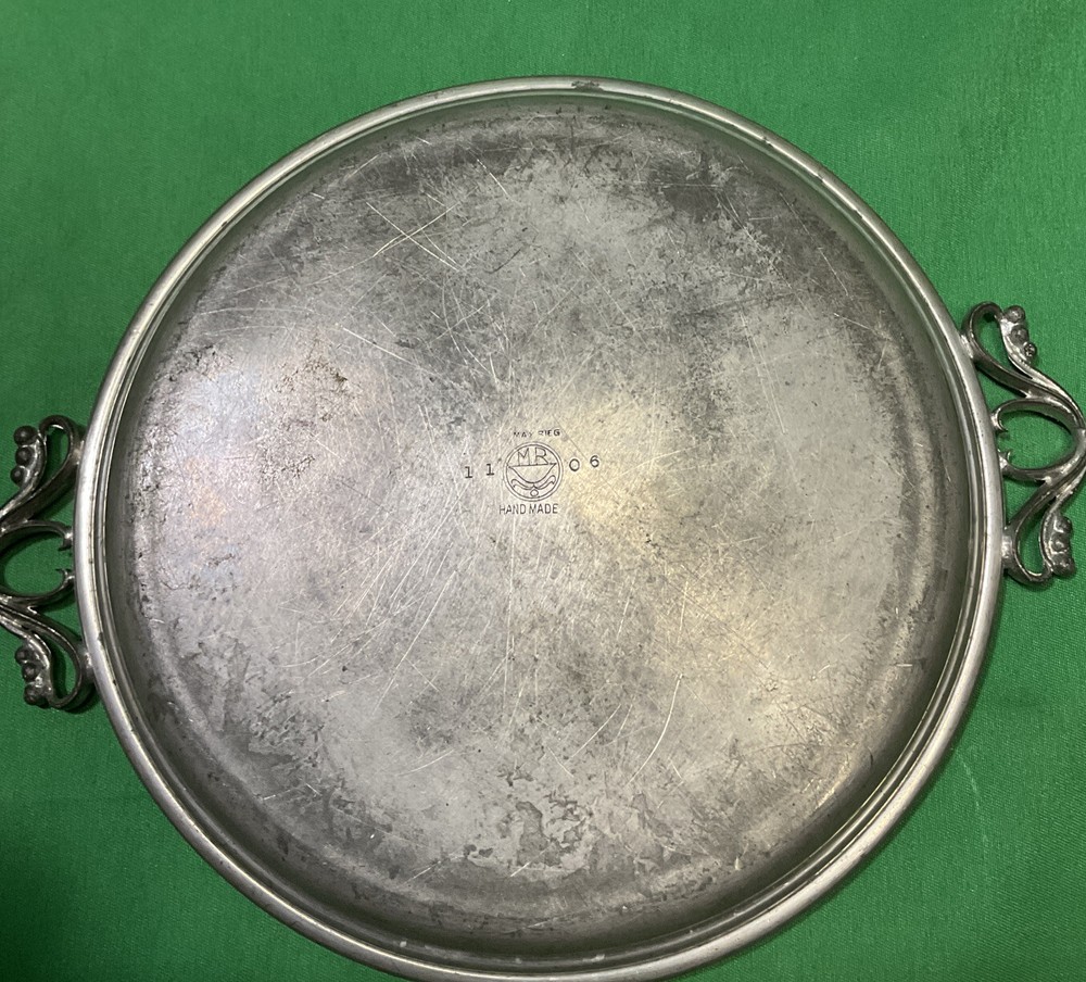 Vintage MAX RIEG Hand Made Handled Dish # 1106. 6” diameter.