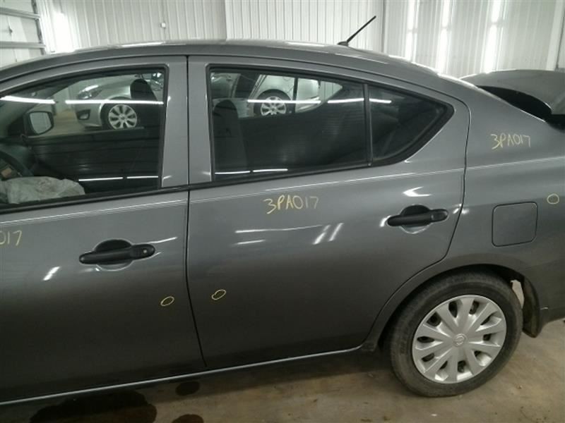 VERSA 2016 High Mounted Stop Light 104511309